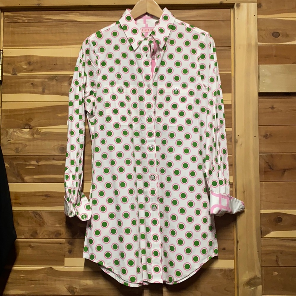 Long sleeve shirt by tizzie